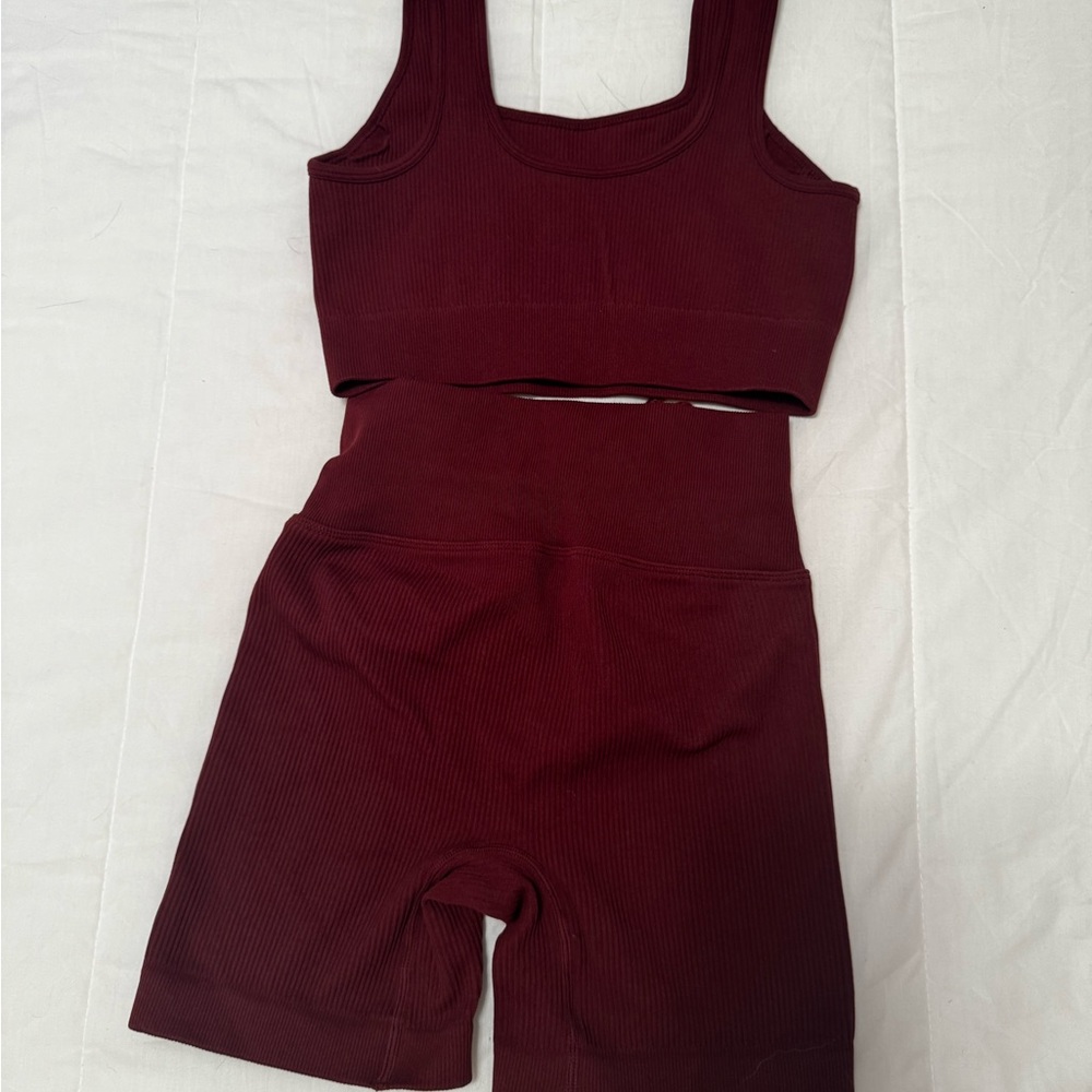 Burgundy Ribbed Workout Set - Picture 4 of 5